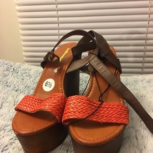 Women’s dollhouse wedges